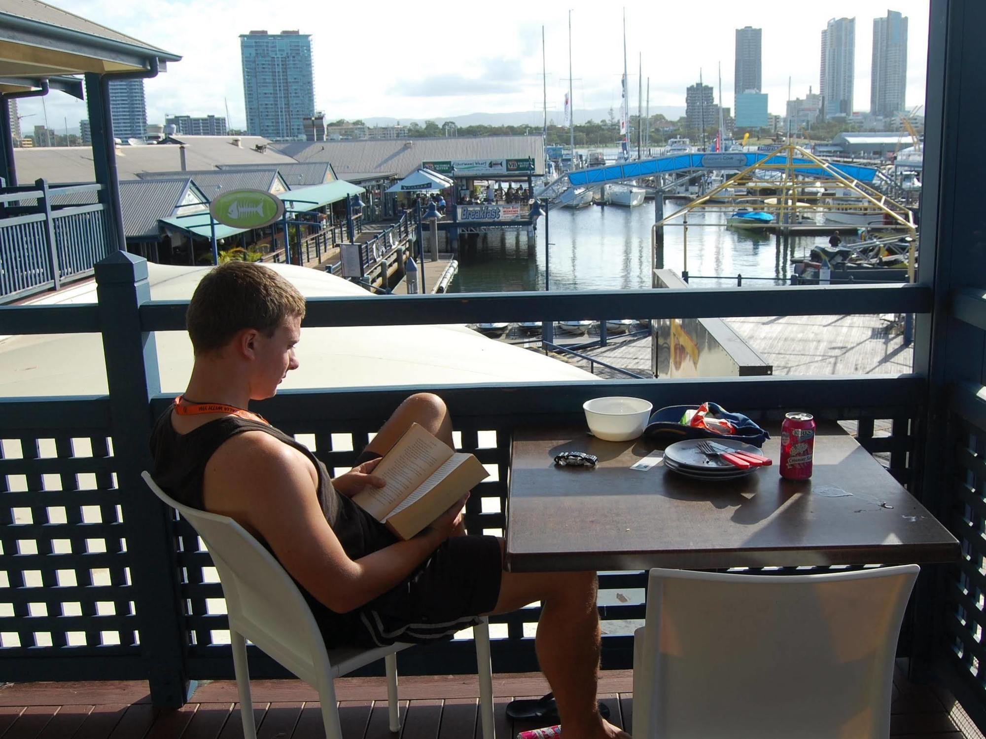 Surfers Paradise Yha Southport エクステリア 写真